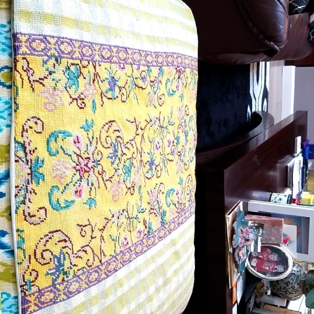 GORGEOUS NEEDLEPOINT THROW!!!  VINTAGE!!!